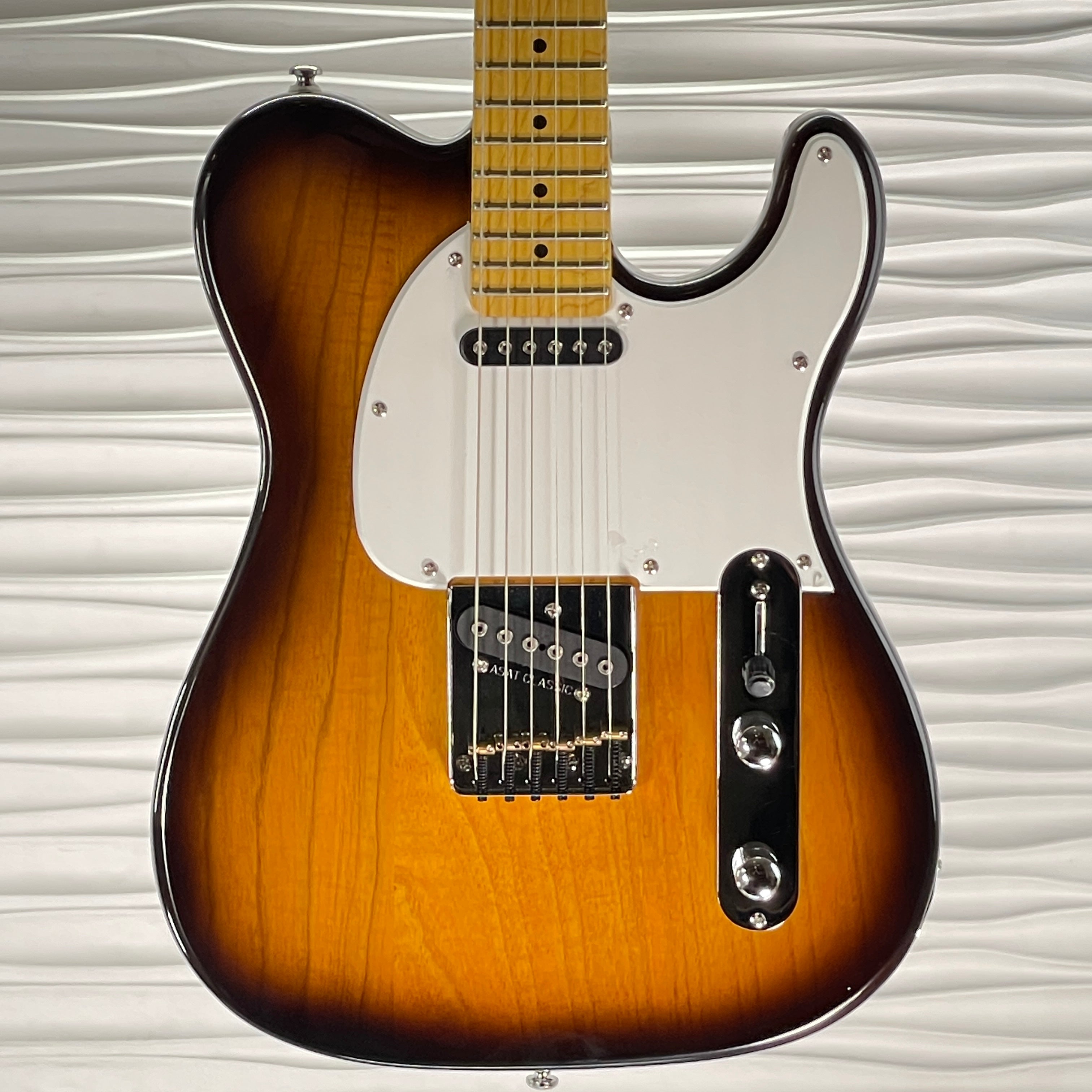 G&L Guitars Tribute Series ASAT Classic Tobacco Sunburst