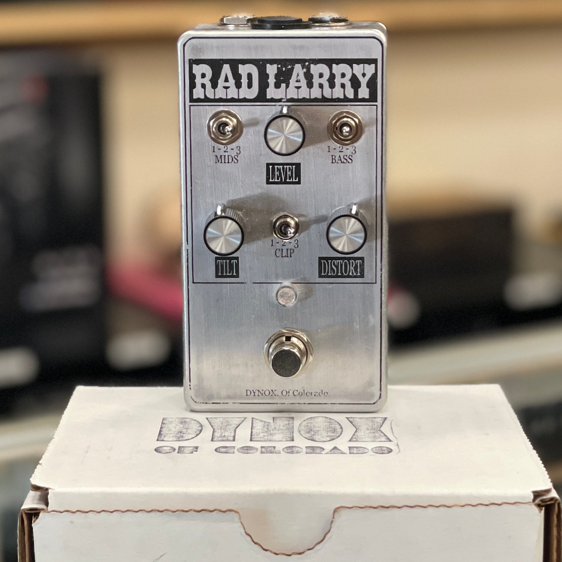 Dynox Pedals Rad Larry! Distortion Pedal