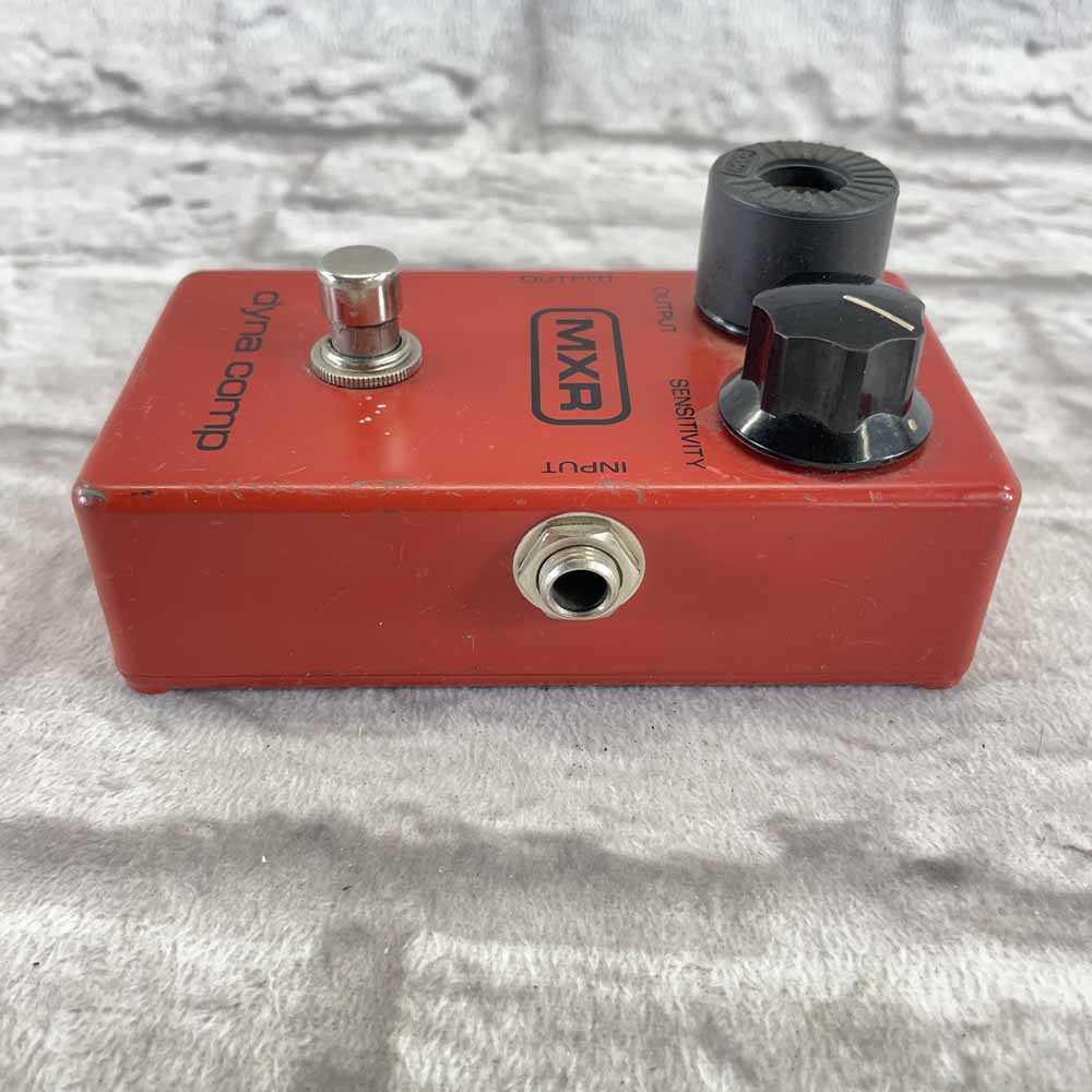 Used:  MXR Dyna Comp (9v only)