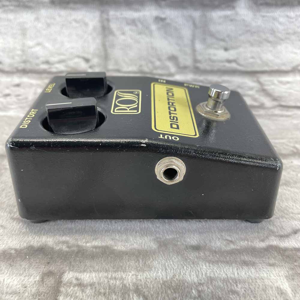 Used:  Ross Distortion Pedal (1980s)
