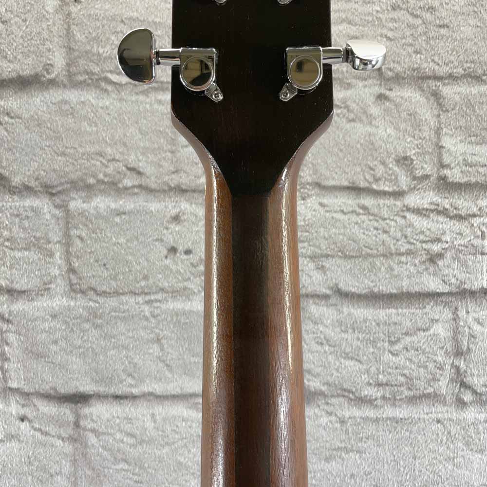 Used:  Yamaha FG-200 Acoustic Guitar - Natural
