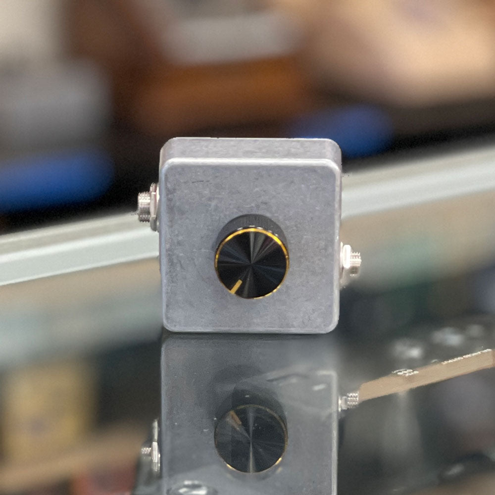 Petey's Pedals Amp Volume Override