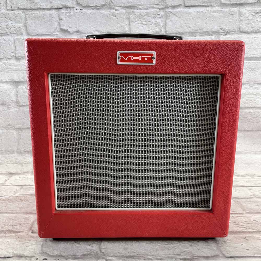 Used:  VHT AV-RL-40R Redline 40 Watt Combo Guitar Amplifier with Reverb