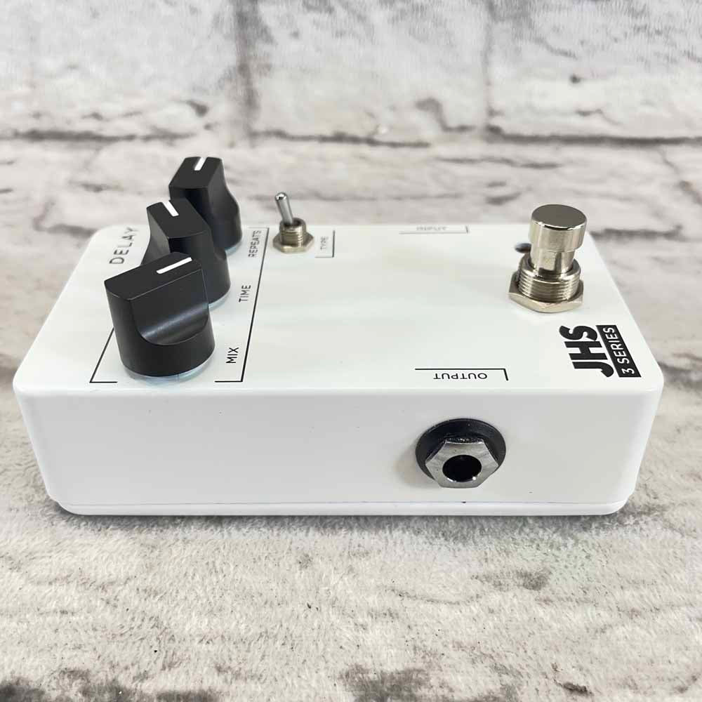 Used:  JHS Pedals Series 3 Delay Pedal