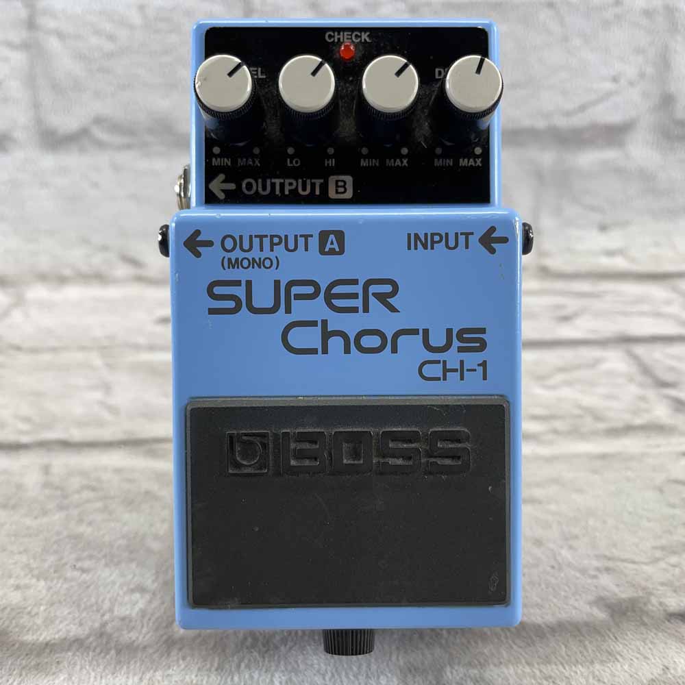 Used:  Boss CH-1 Super Chorus Pedal