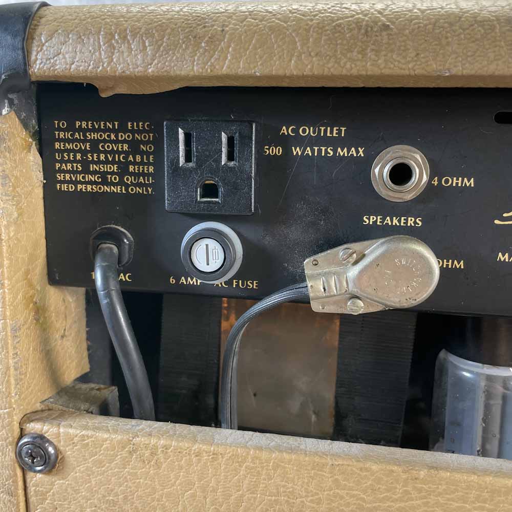 Used:  Dean Markley CD120 120 Watt Combo Amp