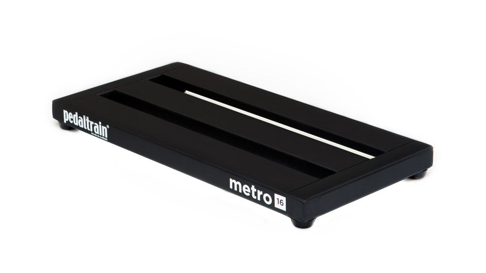 Pedaltrain Metro 16 Effects Pedal Board with Soft Case