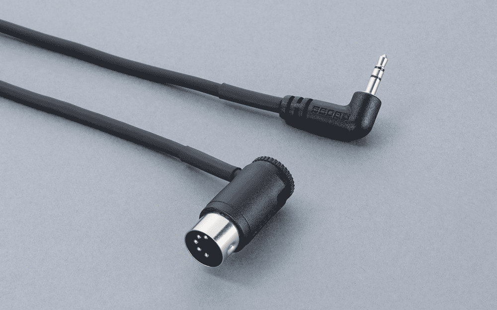 Boss BMIDI-1-35 MIDI Cable