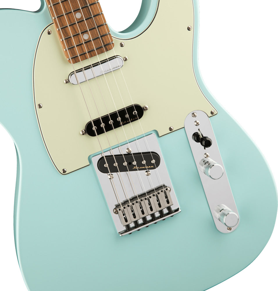 Fender Deluxe Nashville Telecaster - Daphne Blue