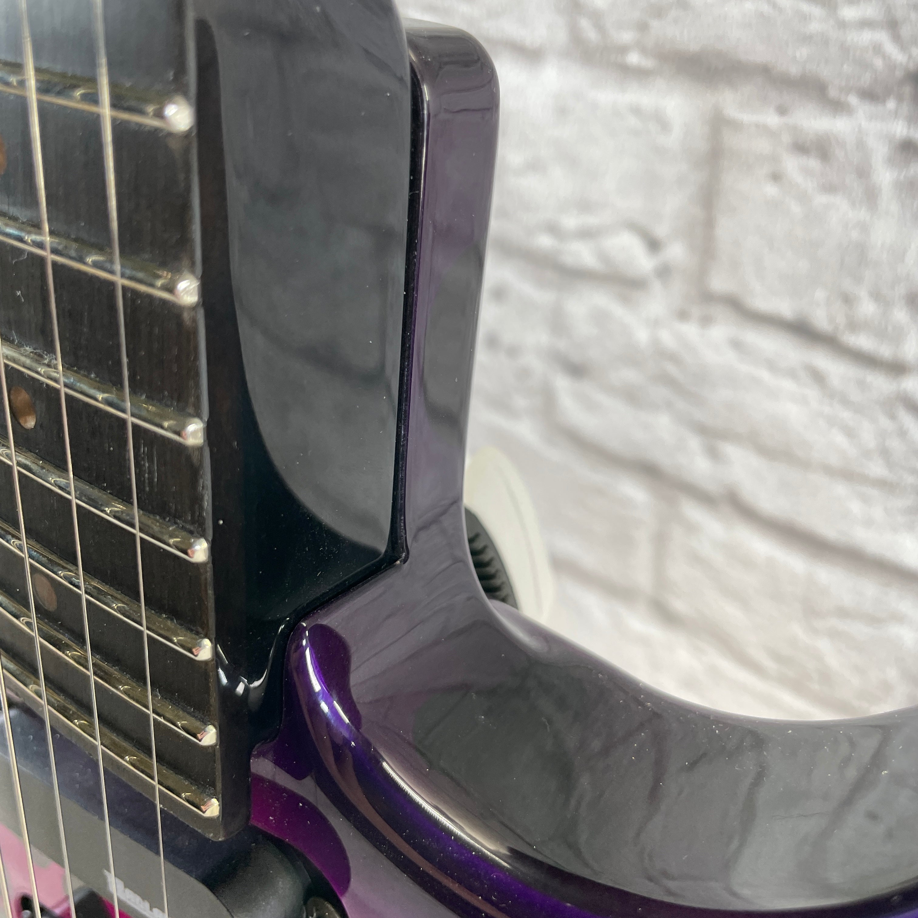 Badlands Guitar Company GX1 Hellcat Electric Guitar- PurpleBurst