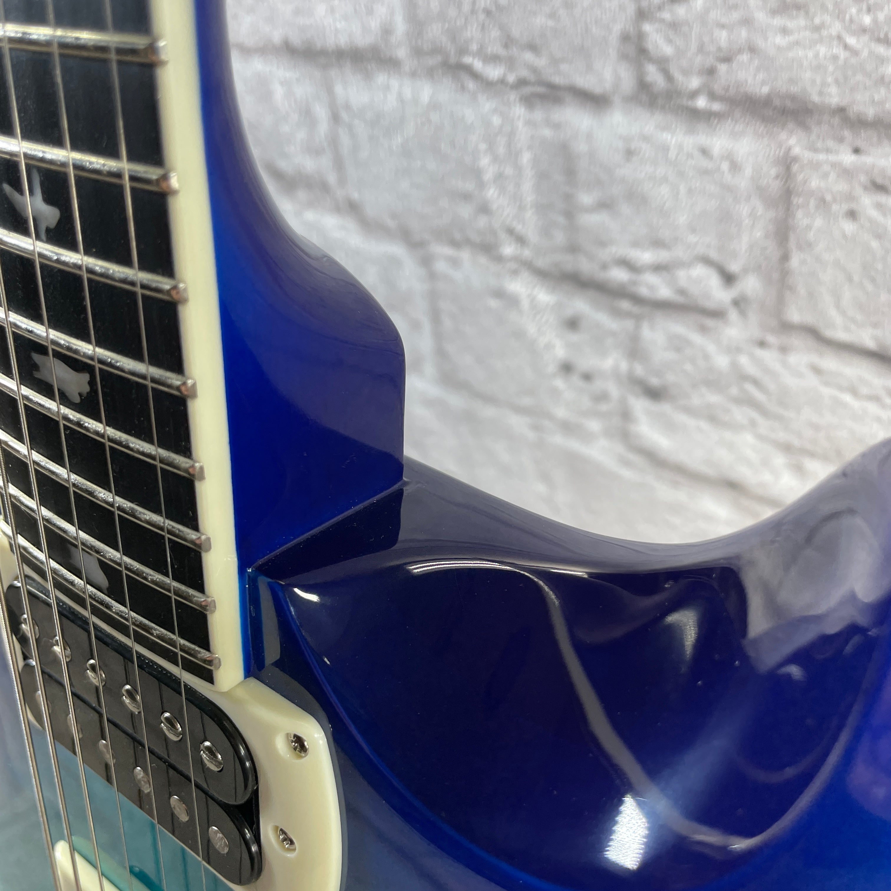 PRS Guitars SE Custom 24-08 Quilt Electric Guitar - Lake Blue