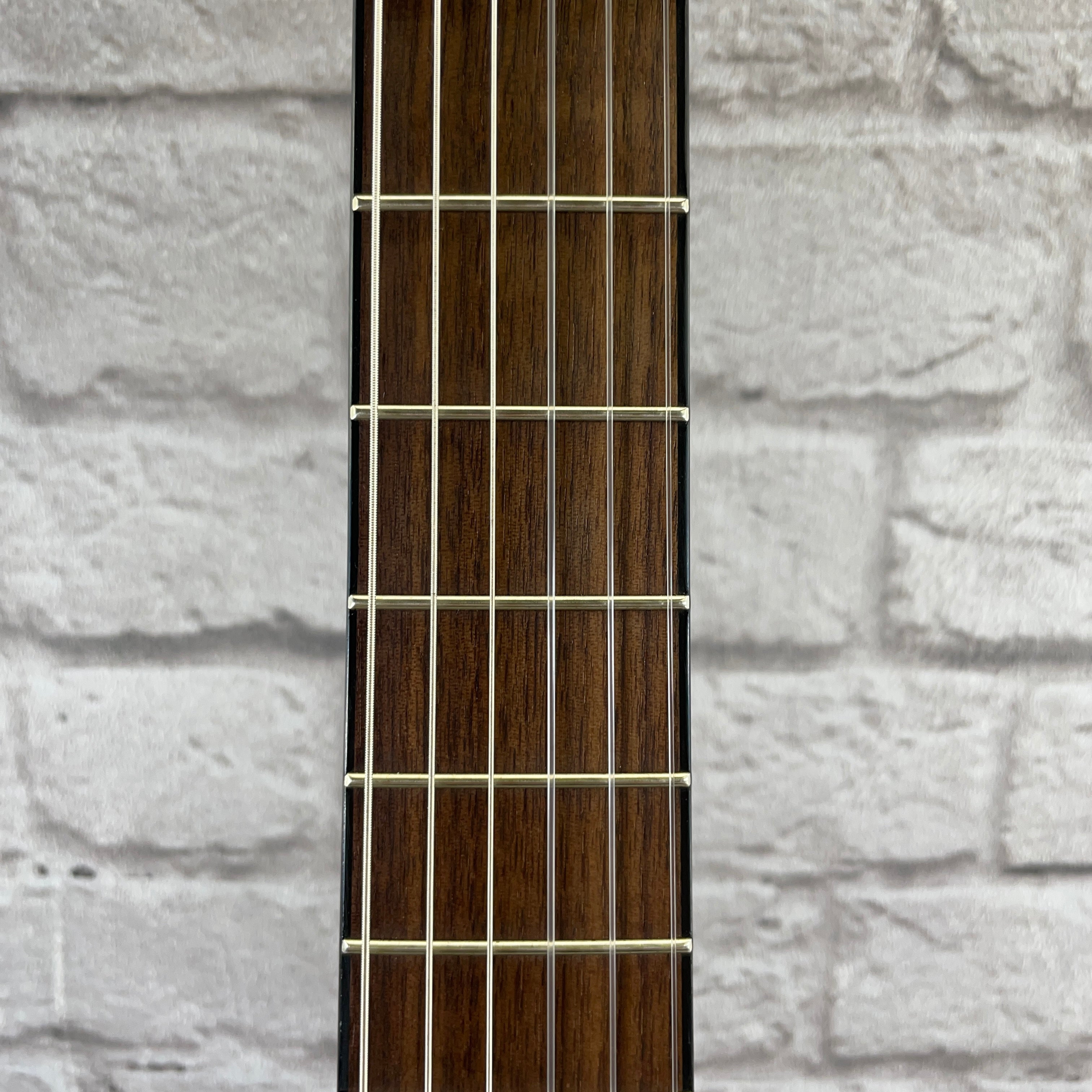 Used: Fender CN-140SCE Nylon Thinline - Natural