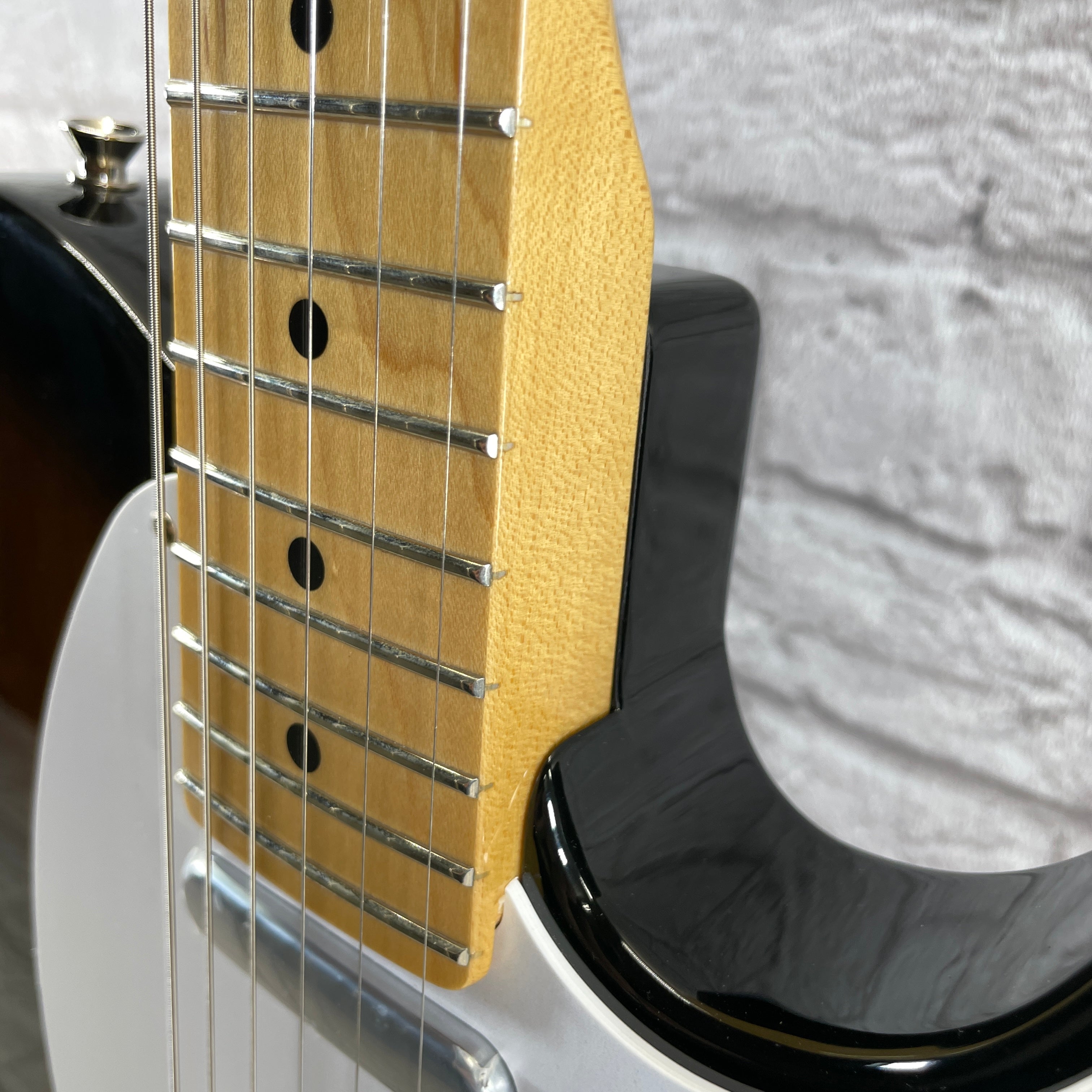Tokai Guitars Breezysound Electric Guitar - 2-Tone Sunburst