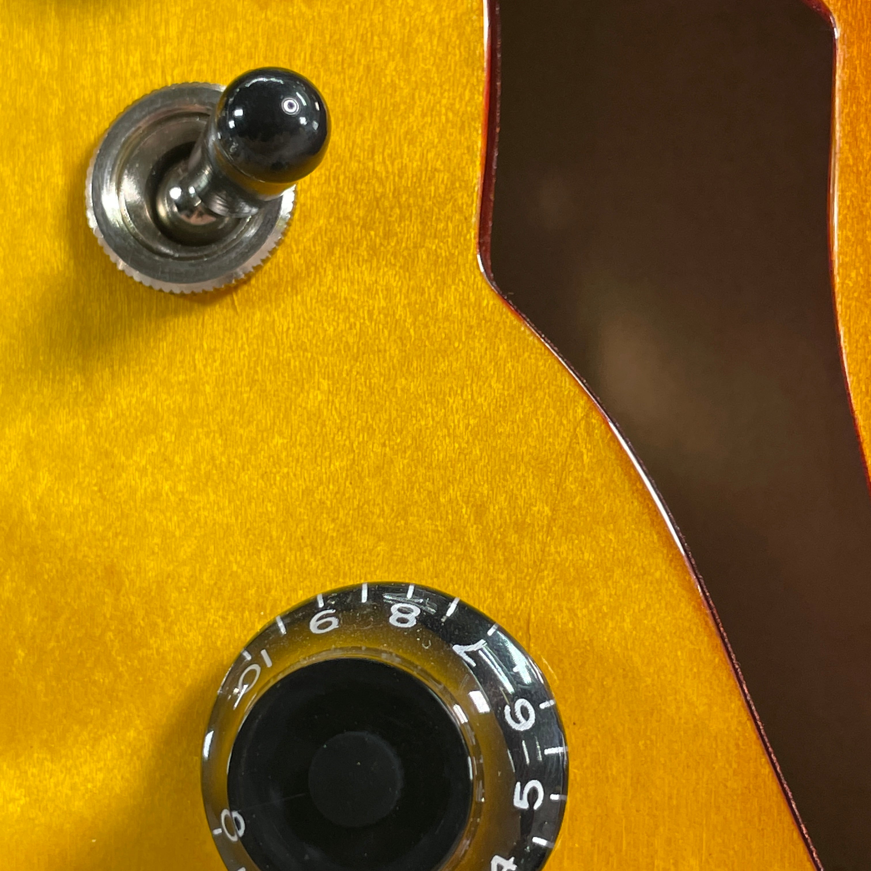 DEMO: Heritage Guitars Standard H535 Semi-Hollow Body Guitar - Original Sunburst