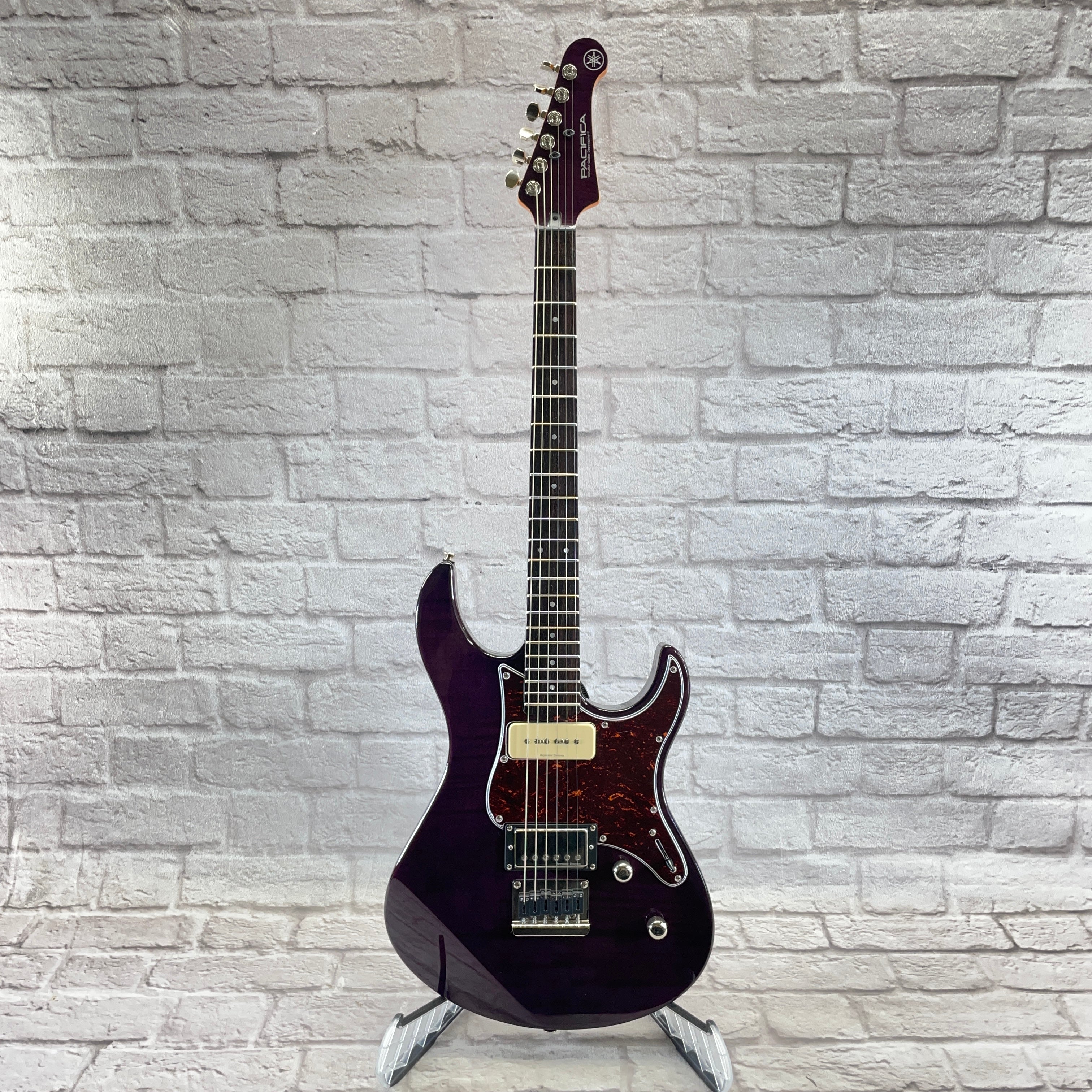 Yamaha PAC611HFM TP Pacifica Electric Guitar - Transparent Purple