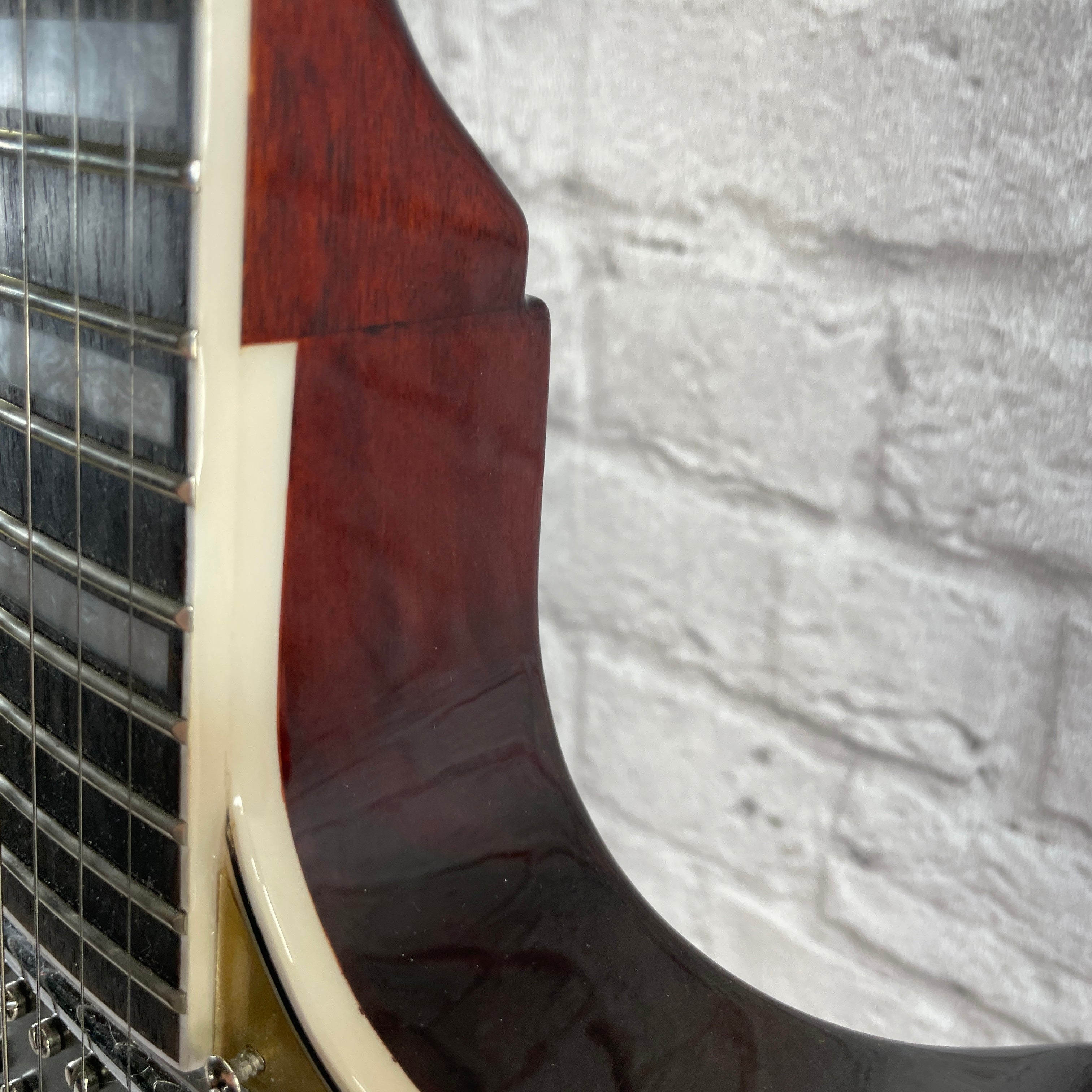 DEMO: Gretsch Guitars G5220 Electromatic Jet BT Single-Cut with V-Stoptail - Casino Gold