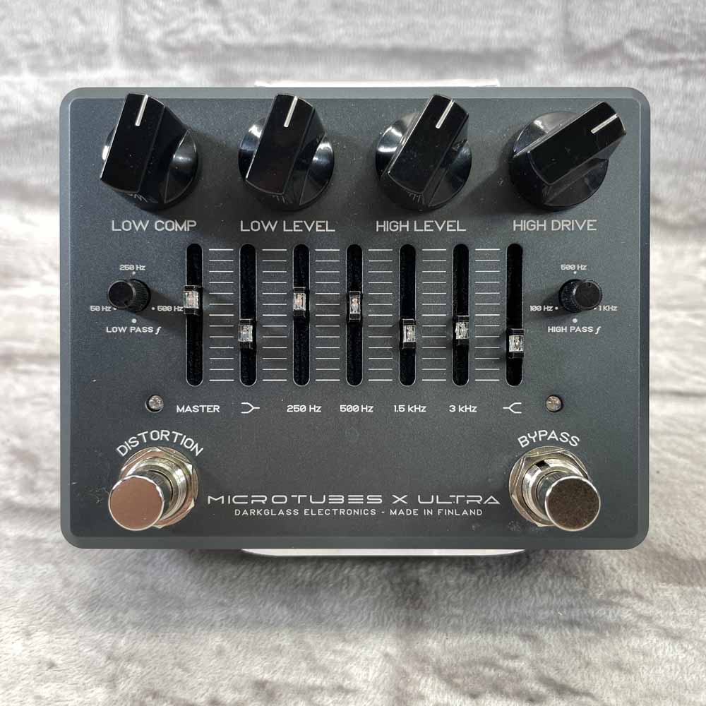 Used:  Darkglass Electronics Microtubes X Ultra Multiband Distortion Pedal