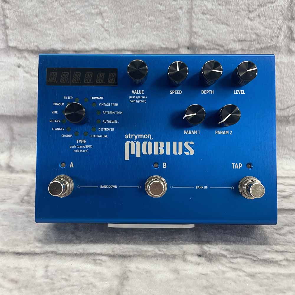 Used:  Strymon Mobius - Multidimensional Modulation Effects Pedal