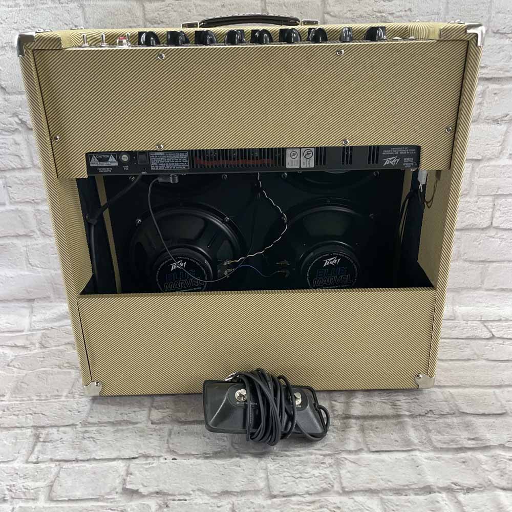 Used:  Peavey Classic 50 410 Speaker Cabinet