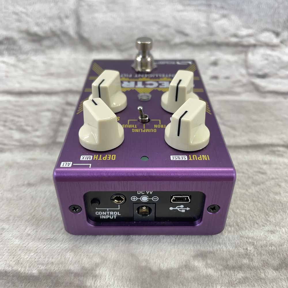 Used:  Source Audio Spectrum Intelligent Filter