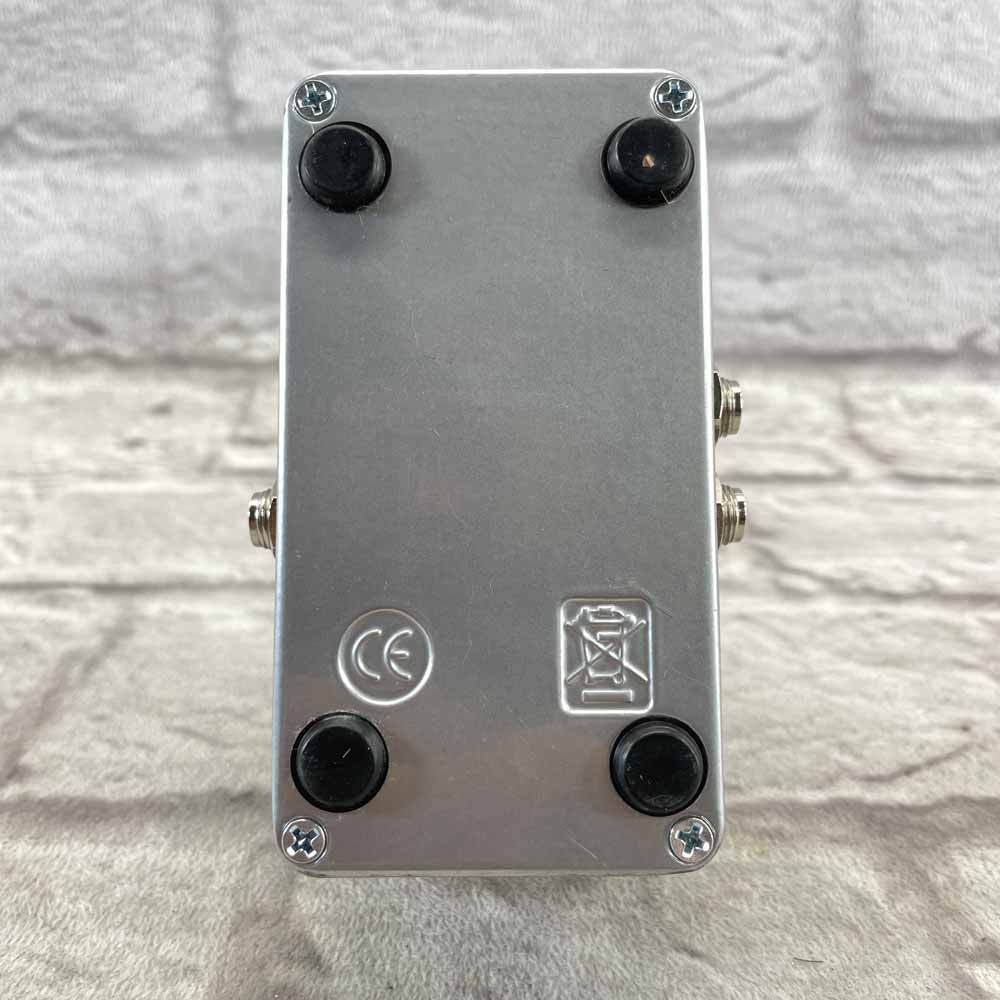Used:  Electro-Harmonix Nano Pulsar Variable Shape Stereo Tremolo Pedal
