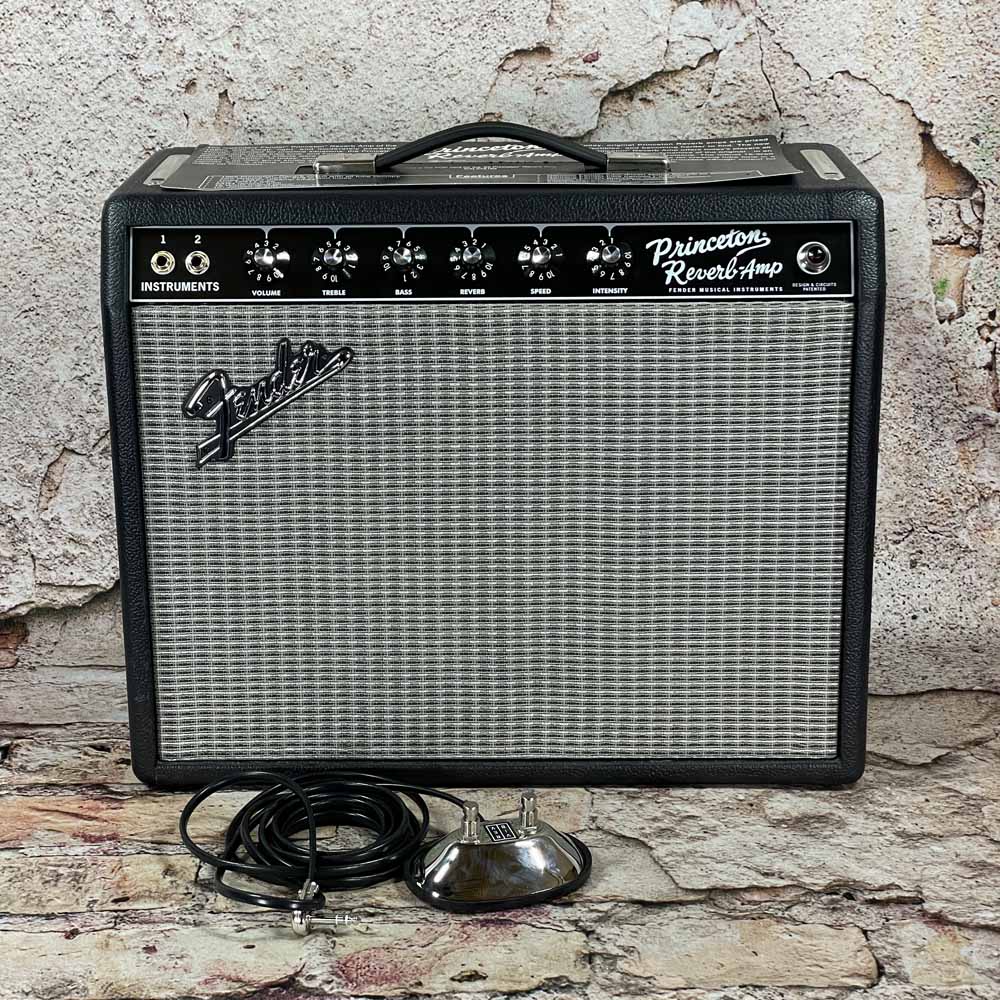 Used:   Fender '65 Princeton Reverb Reissue Guitar Amplifier 120v with footswitch