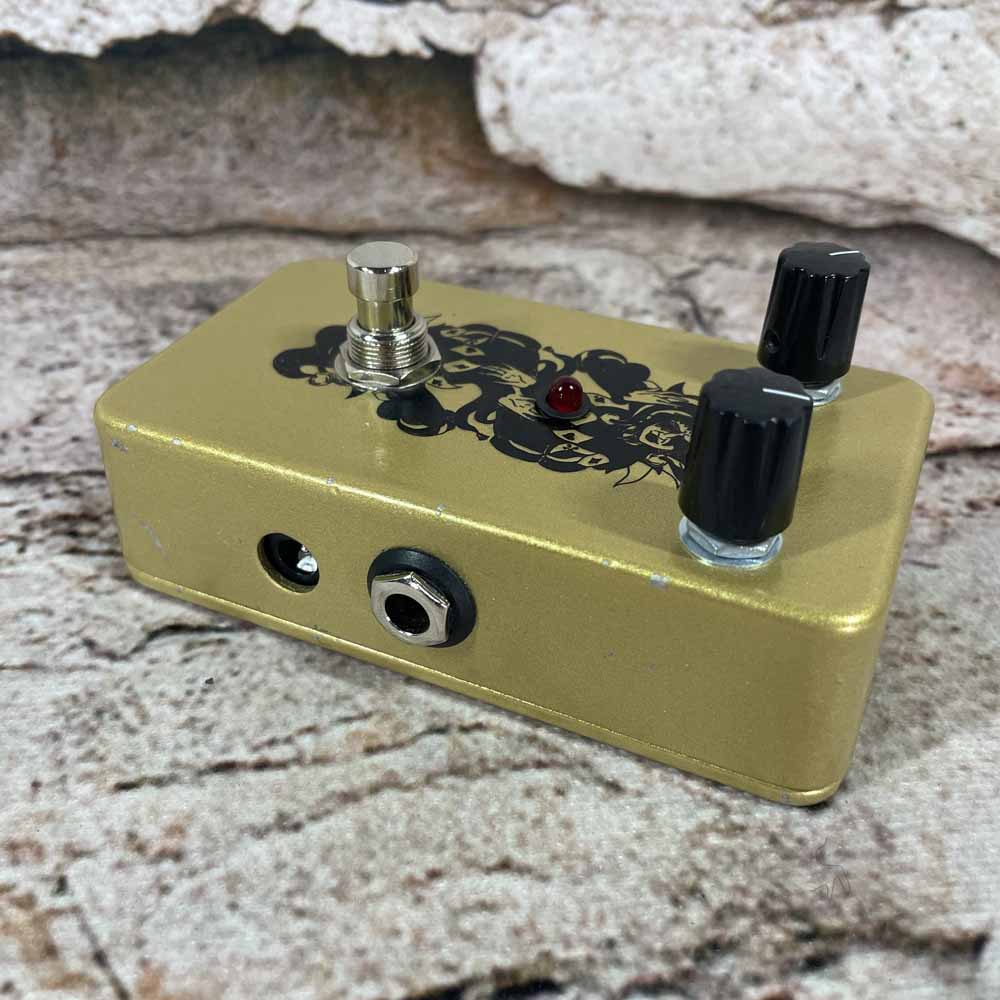 Used:  Lovepedal Gypsy MK Fuzz Pedal