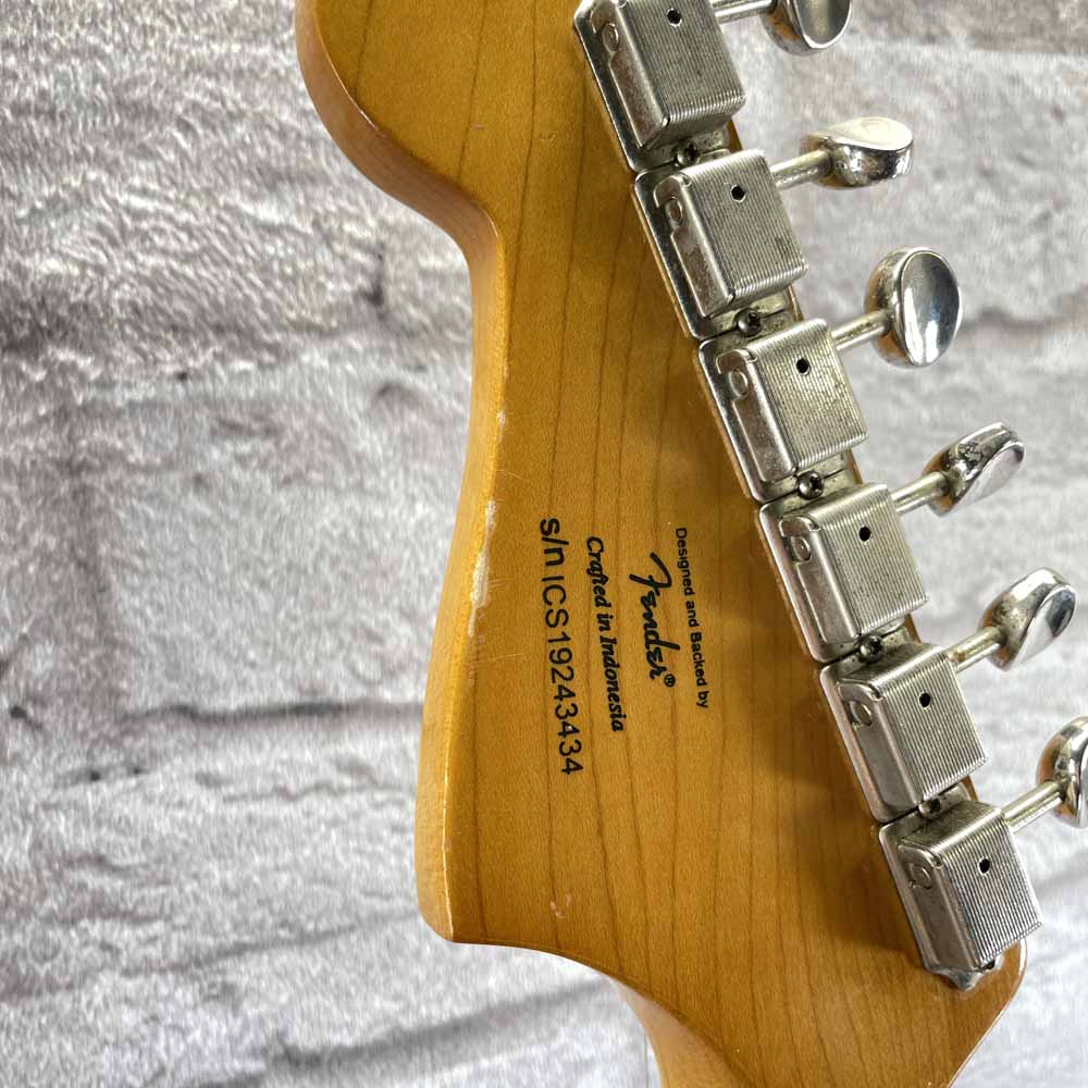 Used:  Squier Classic Vibe 60's JazzMaster Electric Guitar - Sunburst