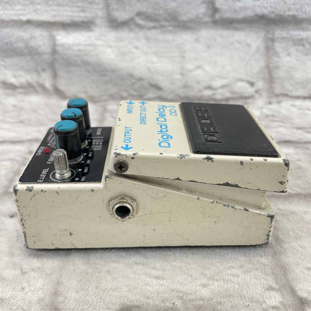 Used:   Boss 1986 Blue Label MIJ DD-3 Digital Delay Pedal