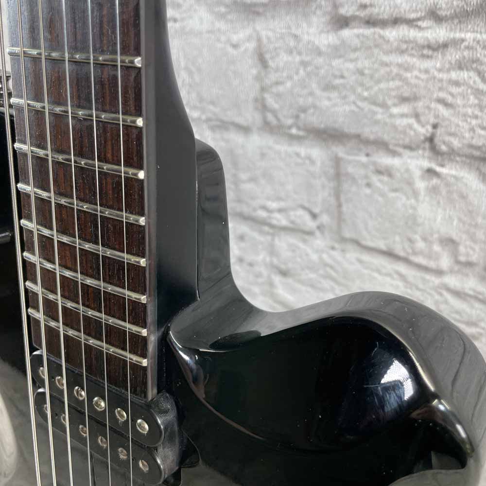 Used:  Yamaha AES 820 Electric Guitar - Black