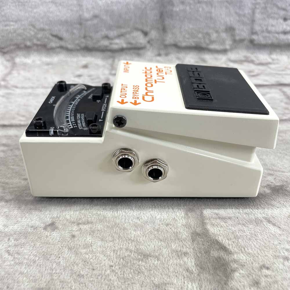 Used:  Boss TU-3 Chromatic Tuner