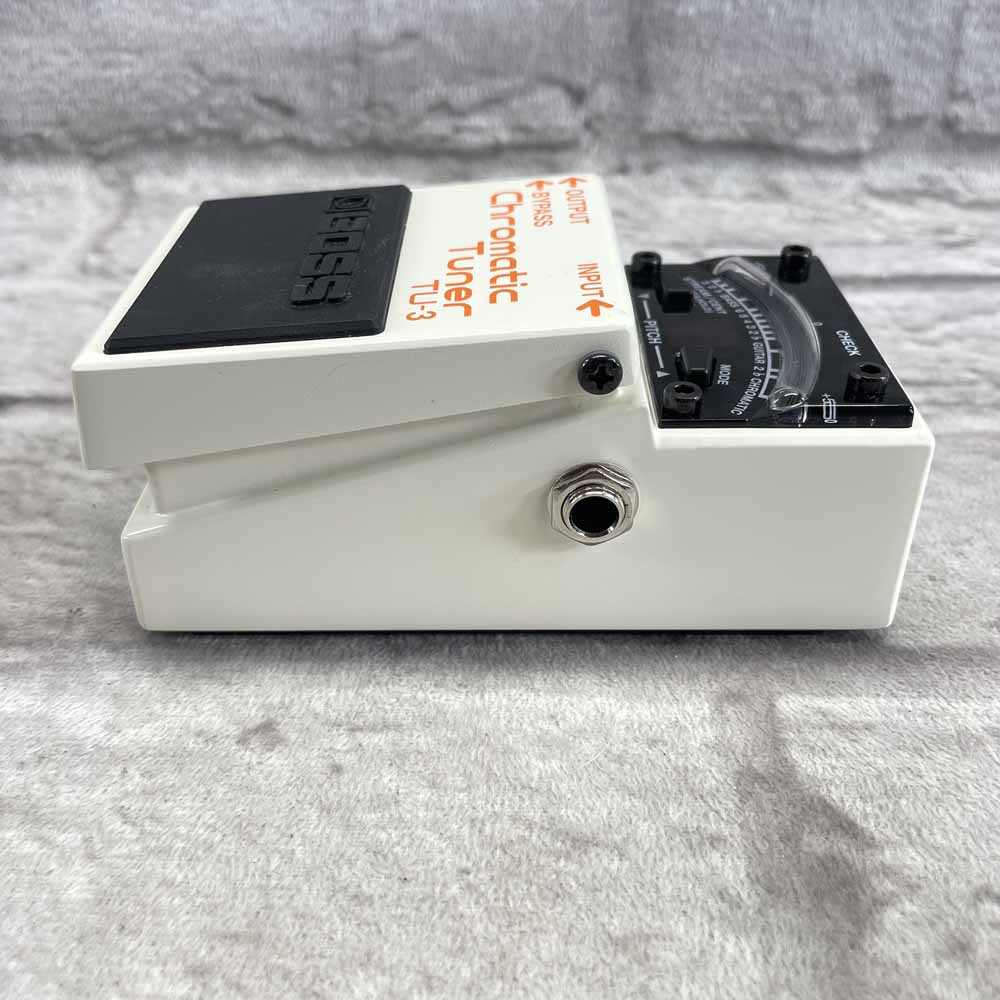Used:  Boss TU-3 Chromatic Tuner