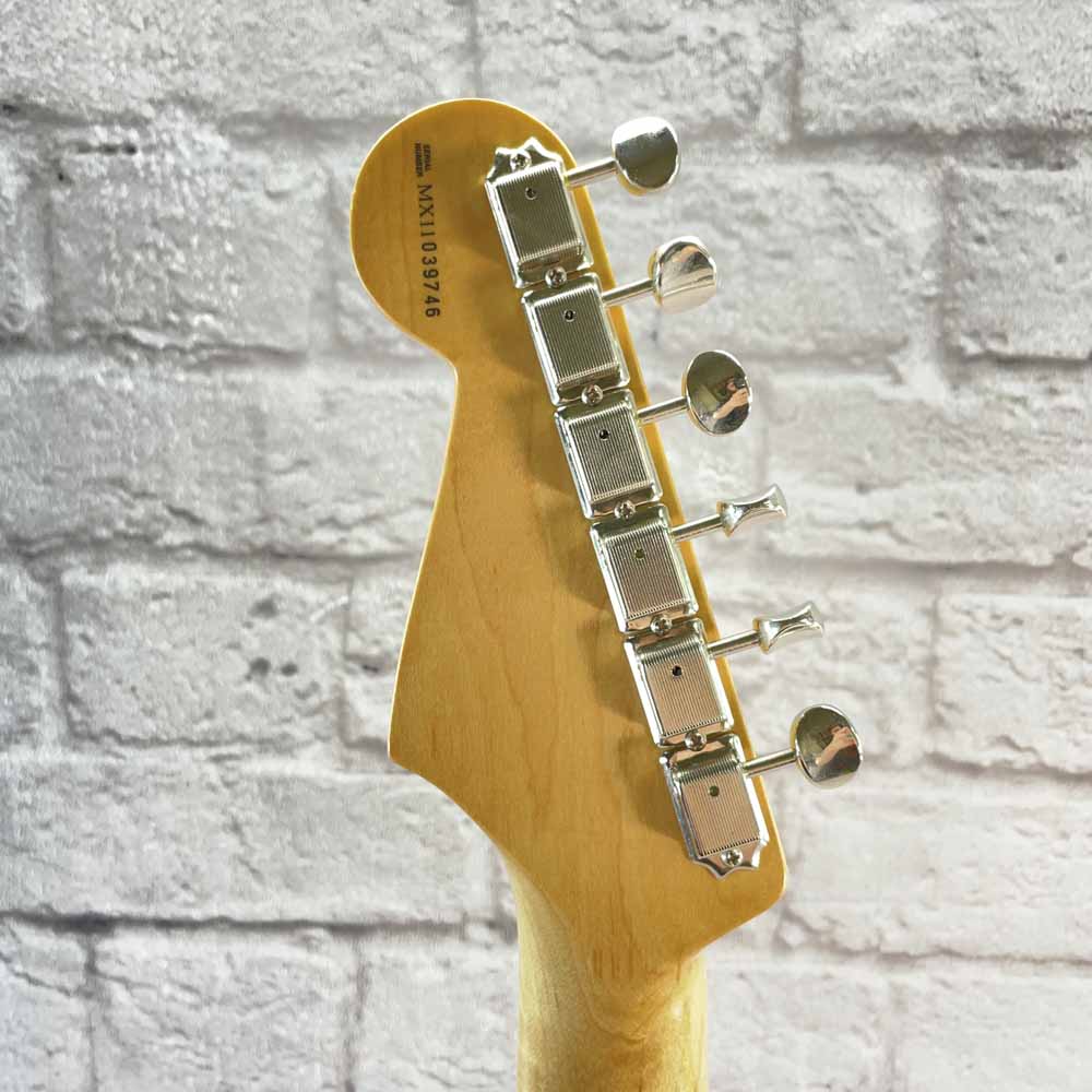 Used:  Fender Deluxe Player Stratocaster