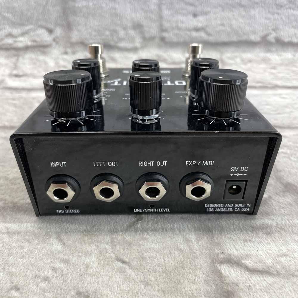 Used:  Meris Ottobit Jr Pitch, Filter, Bit Crusher Pedal