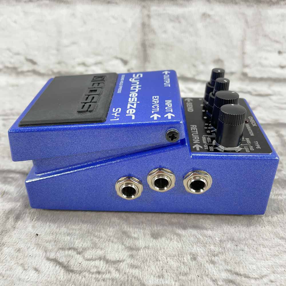 Used:  Boss SY-1 Synthesizer Pedal