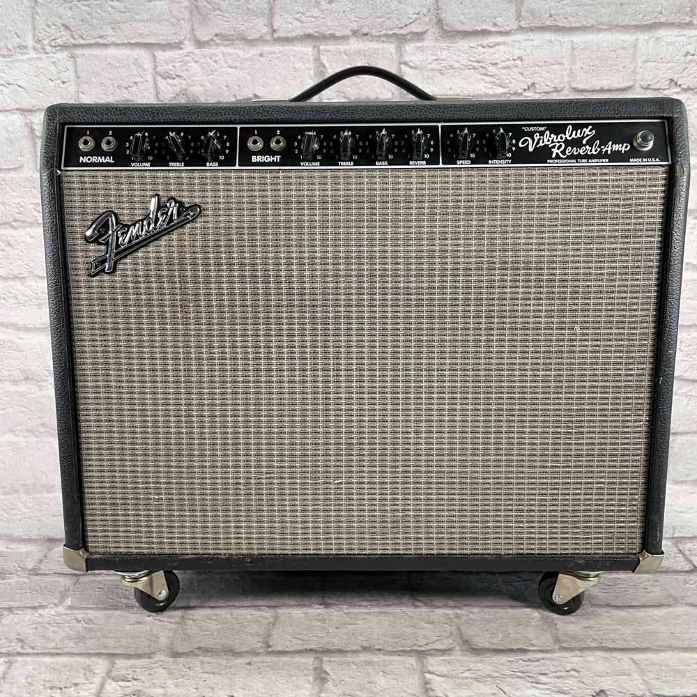 Used:  Fender Vibrolux Custom Reverb 2x10 Combo Amp