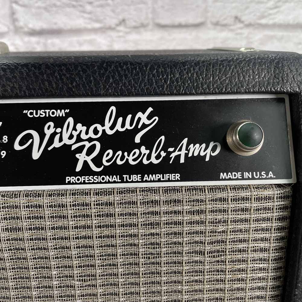 Used:  Fender Vibrolux Custom Reverb 2x10 Combo Amp