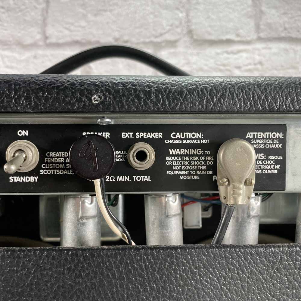 Used:  Fender Vibrolux Custom Reverb 2x10 Combo Amp