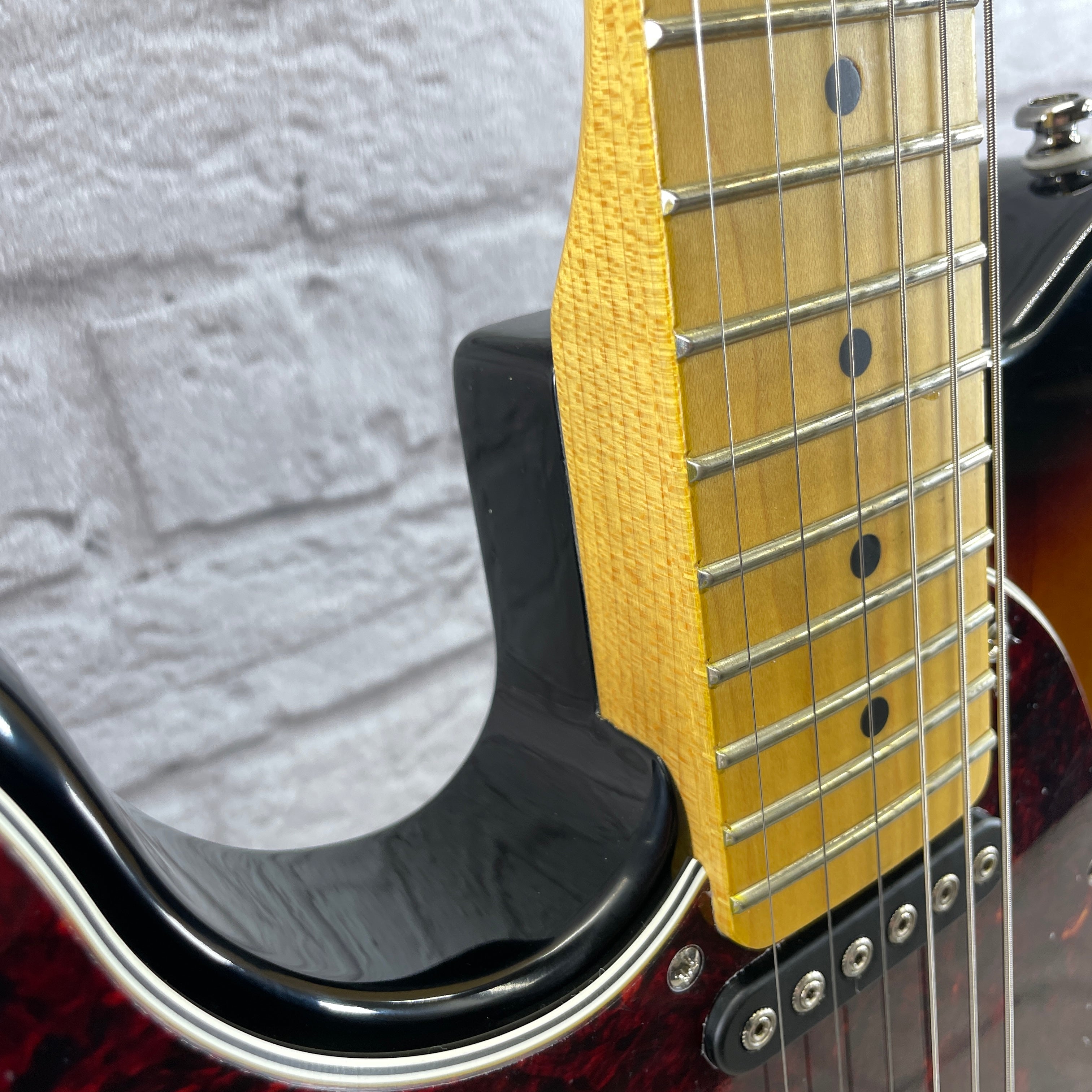 G&L Tribute Series ASAT Classic Left Handed Electric Guitar - Tobacco Sunburst