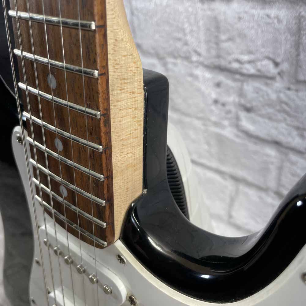 Used:  Squier Mini Strat Electric Guitar - Black