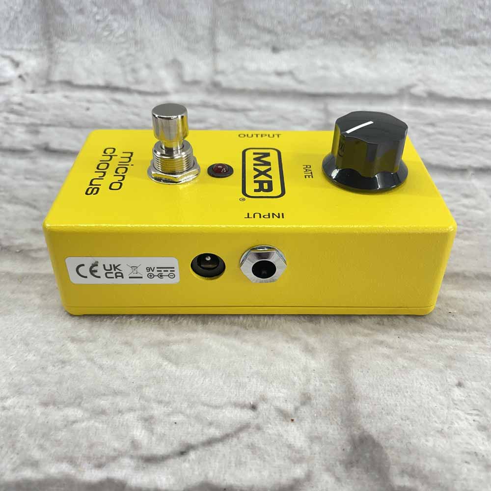 Used:  MXR Micro Chorus Pedal