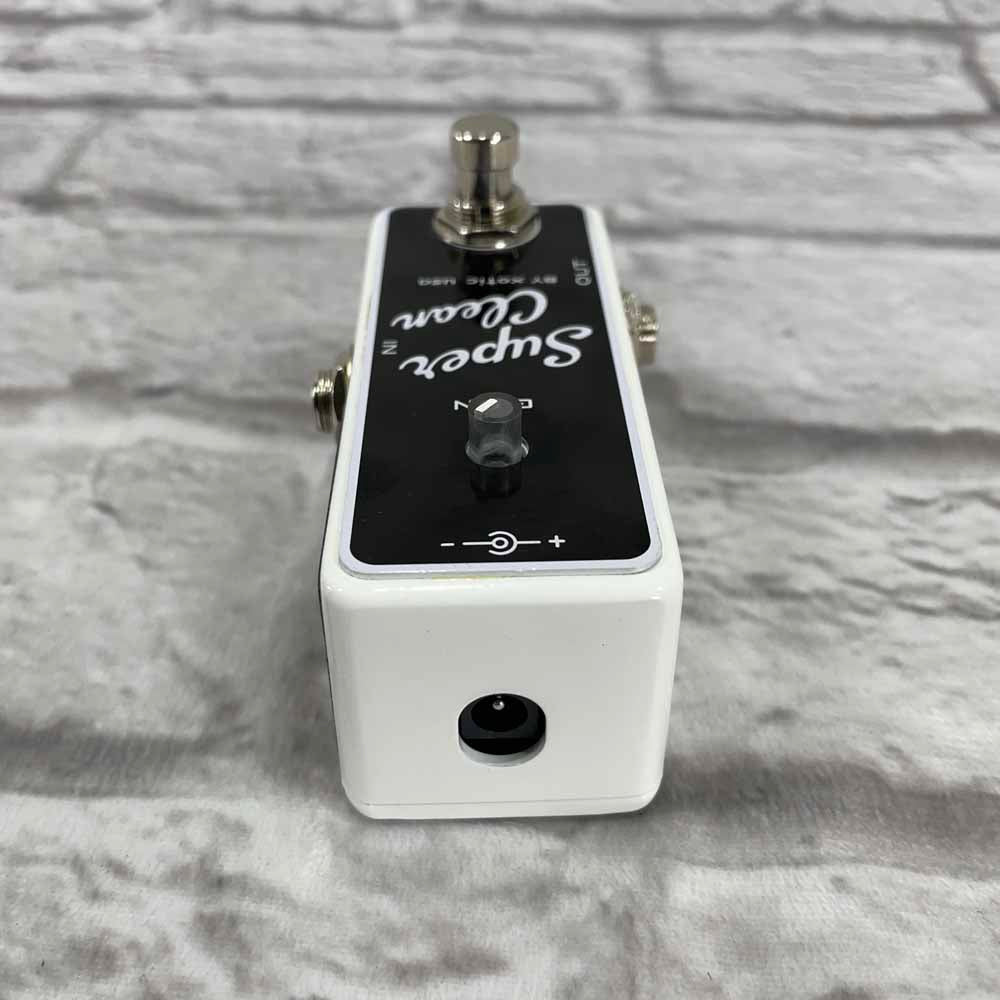 Used:  Xotic Effects Super Clean Buffer Effects Pedal