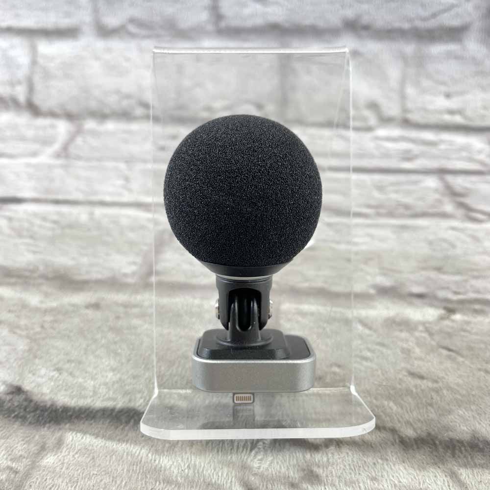 Used:  Shure MV88 Microphone