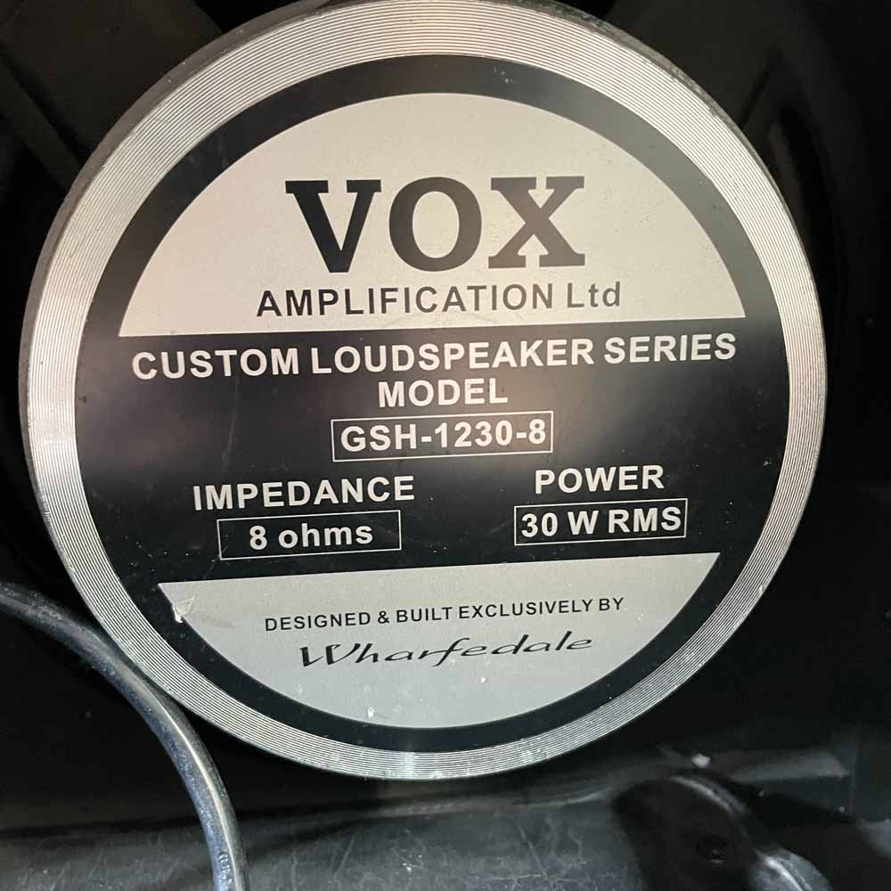 Used:  Vox AC30CC2 2x12 30 Watt Tube Guitar Combo Amp