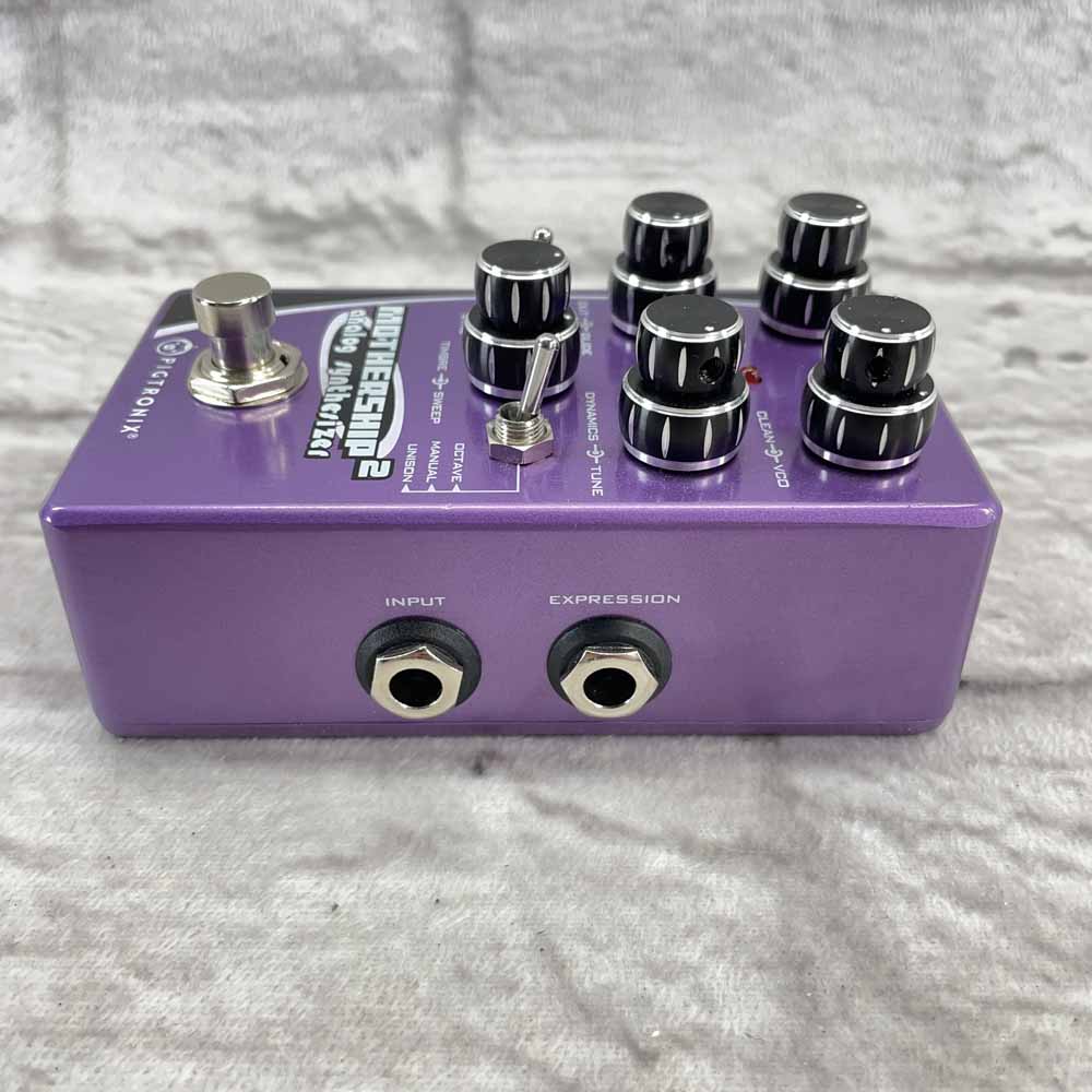 Used:  Pigtronix Mothership 2 Analog Synthesizer Pedal