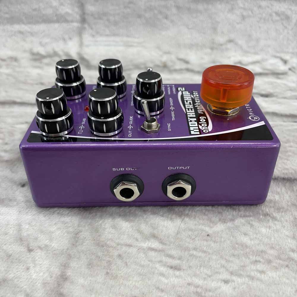 Used:  Pigtronix Mothership 2 Analog Synthesizer Pedal