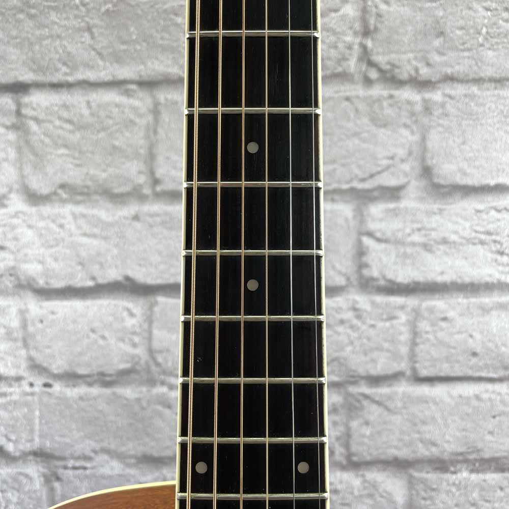 Used:  Orangewood REY M Acoustic Guitar - Natural