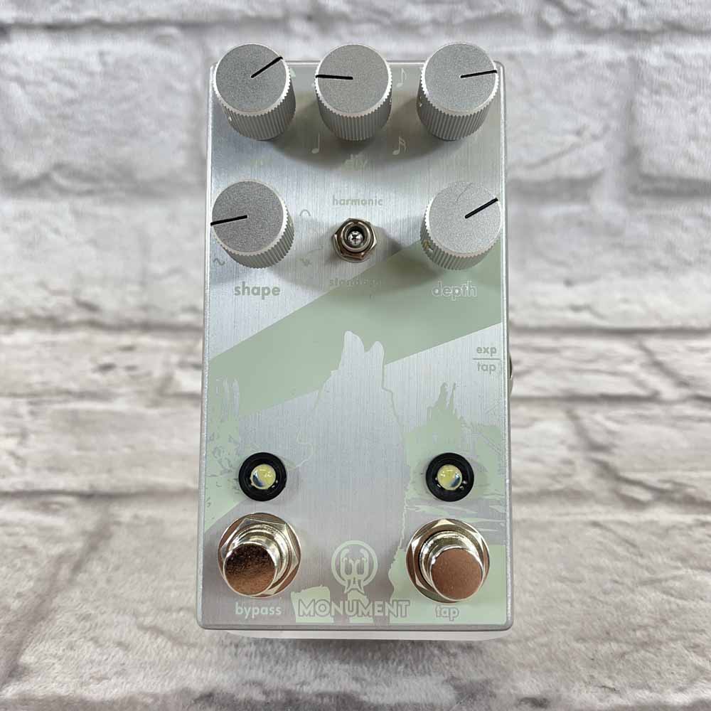 Used:  Bryn Marin Guitars Offset - Vintage White