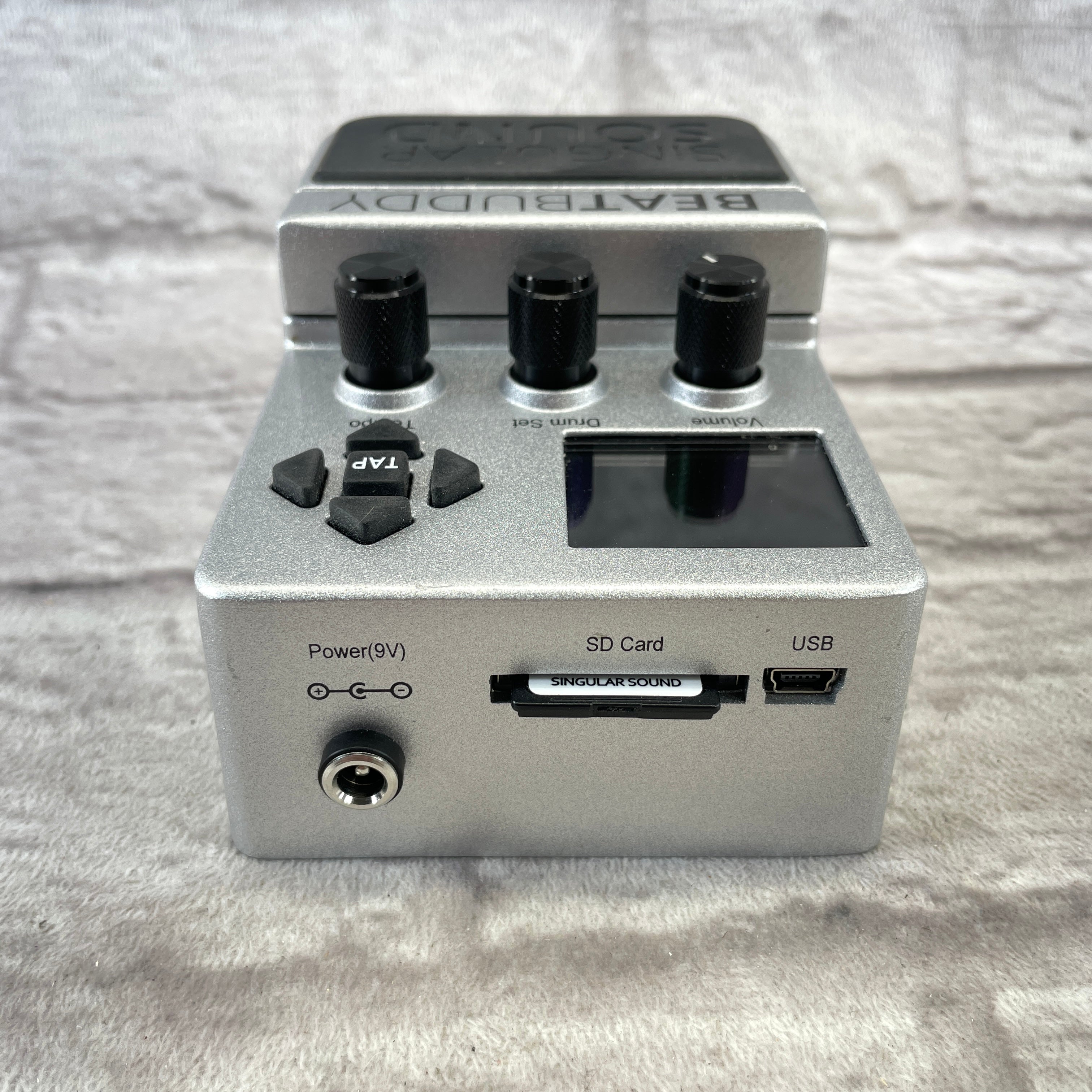 Used:  Singular Sound BeatBuddy Drum Machine Pedal