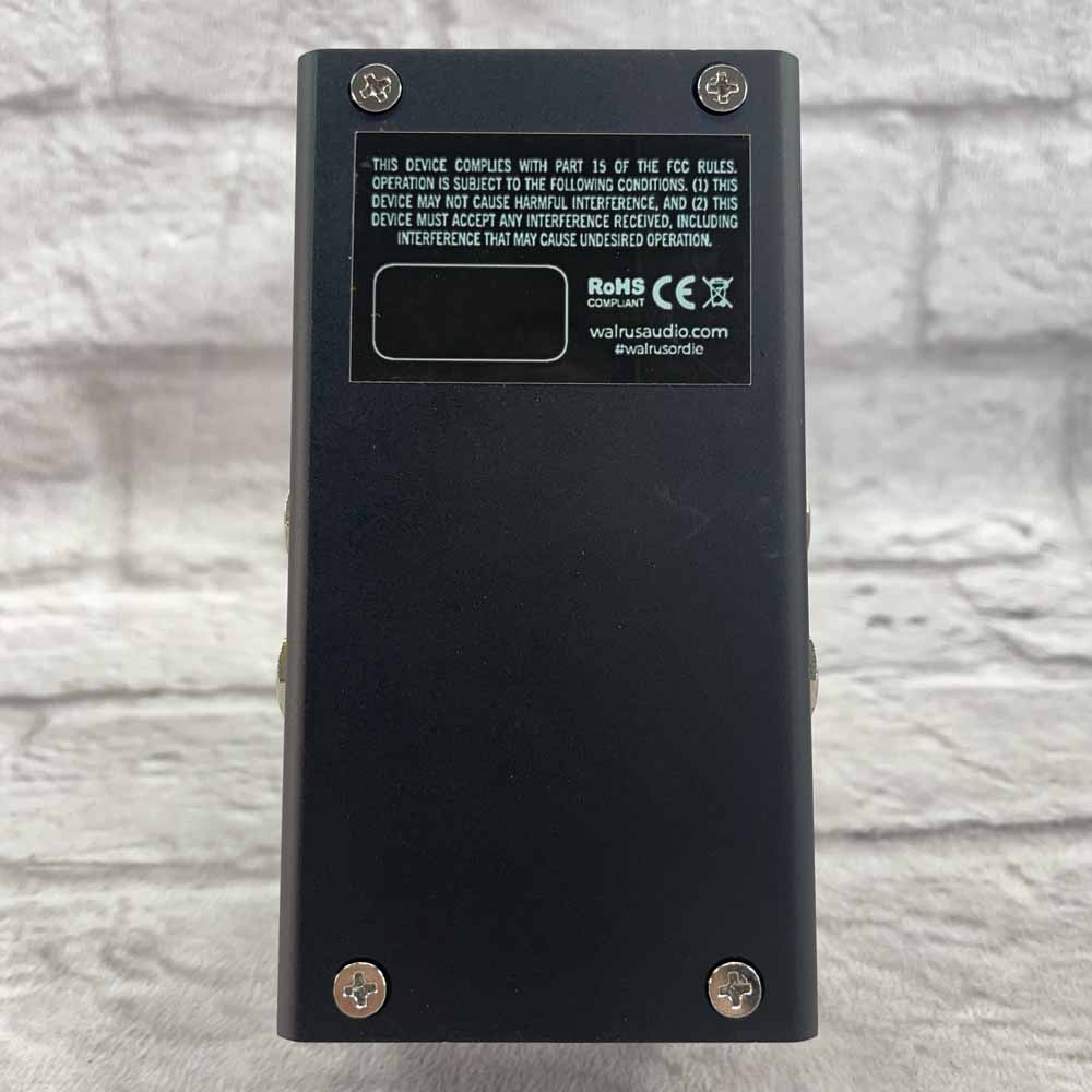 Used:  Walrus Audio R1 Reverb Pedal